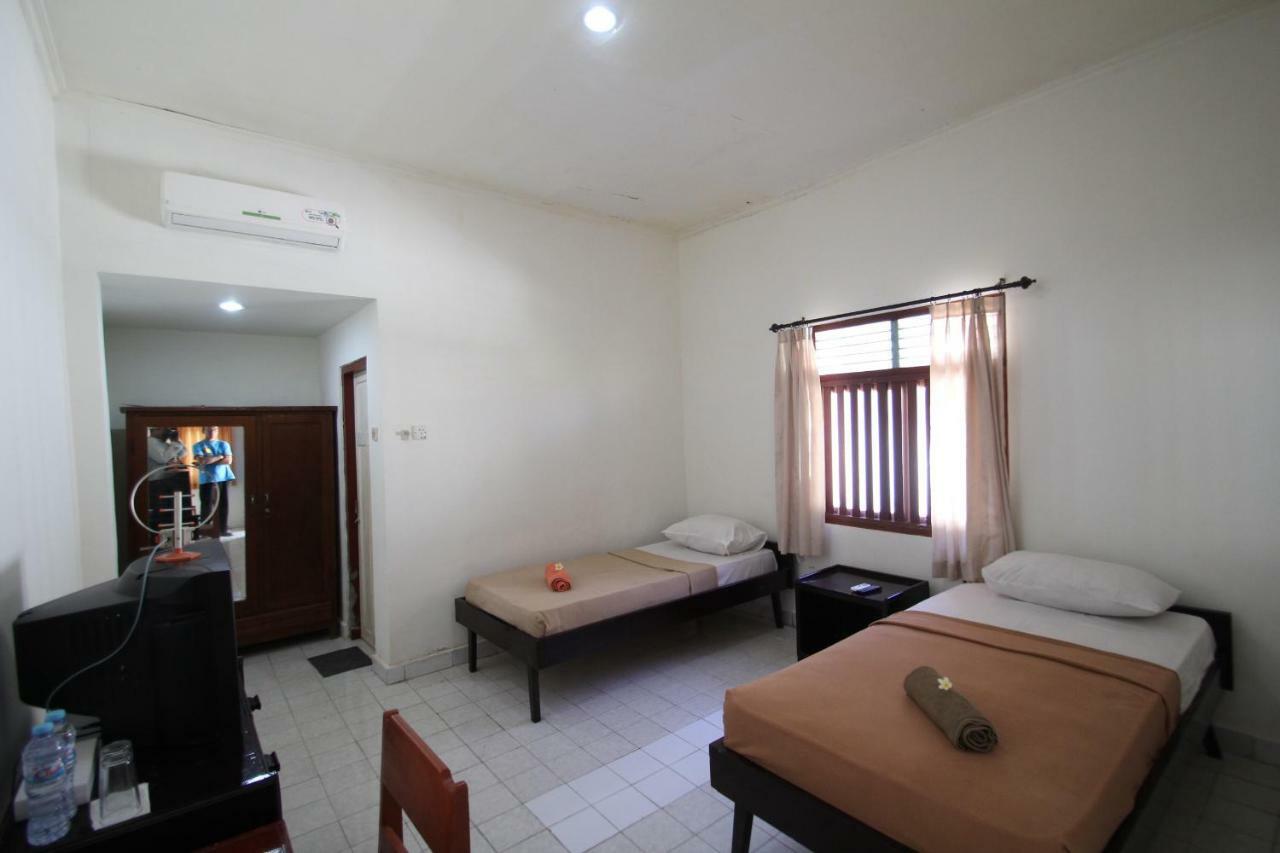Kodja Beach Inn Kuta  Exterior photo